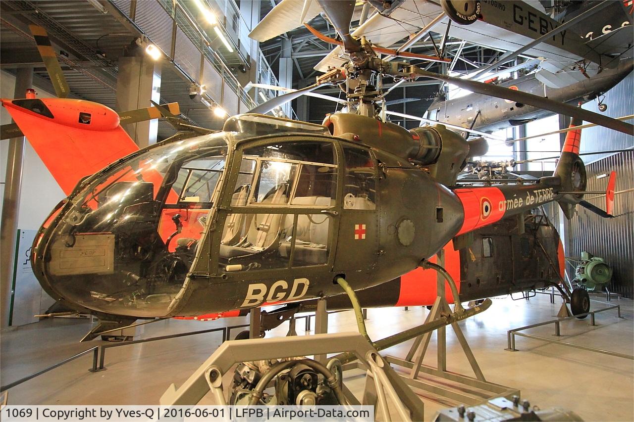 1069, Aerospatiale SA-341F Gazelle C/N 1069, Aérospatiale SA-341F Gazelle, Air & Space Museum Paris-Le Bourget (LFPB)
