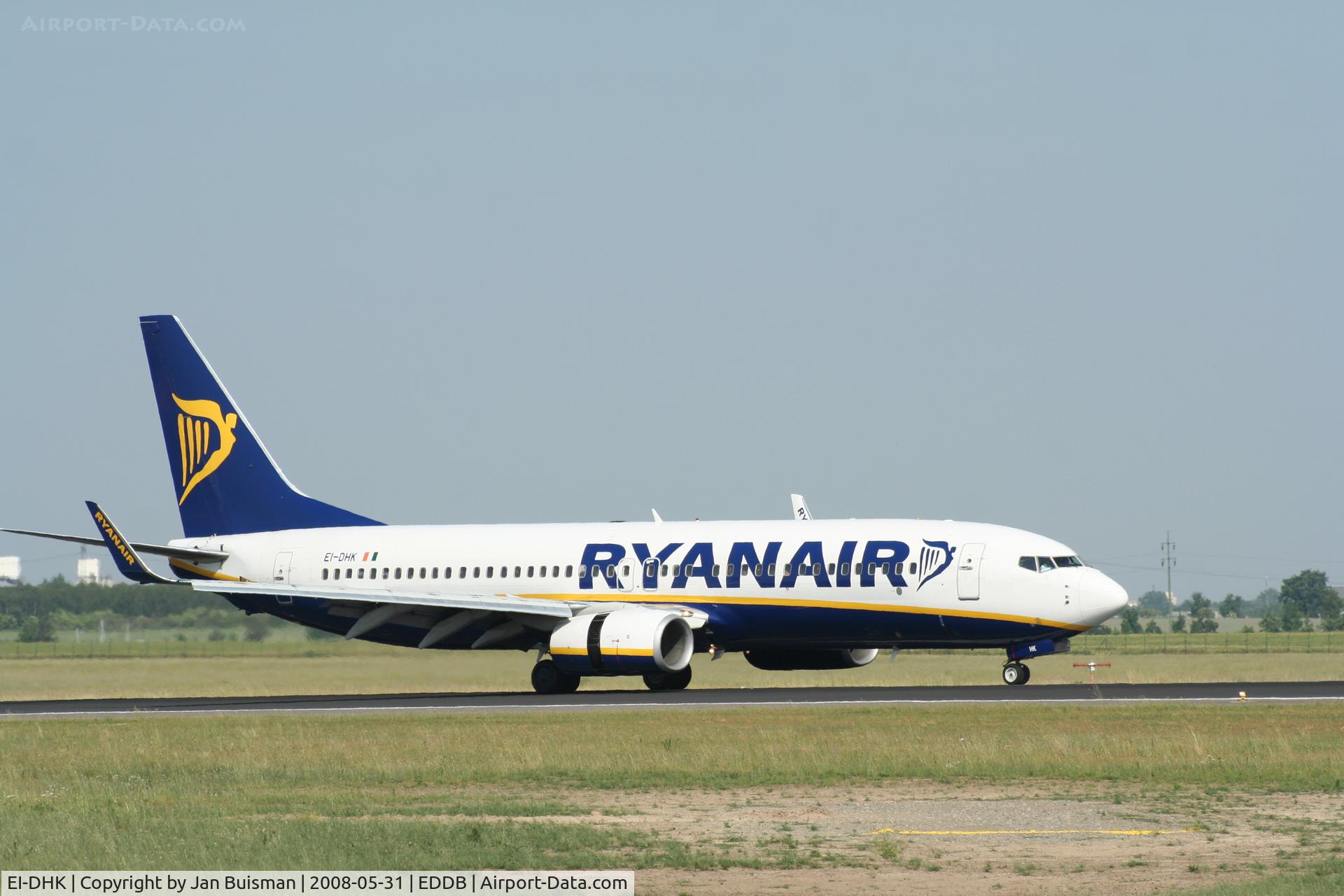EI-DHK, 2005 Boeing 737-8AS C/N 33820, Ryanair
