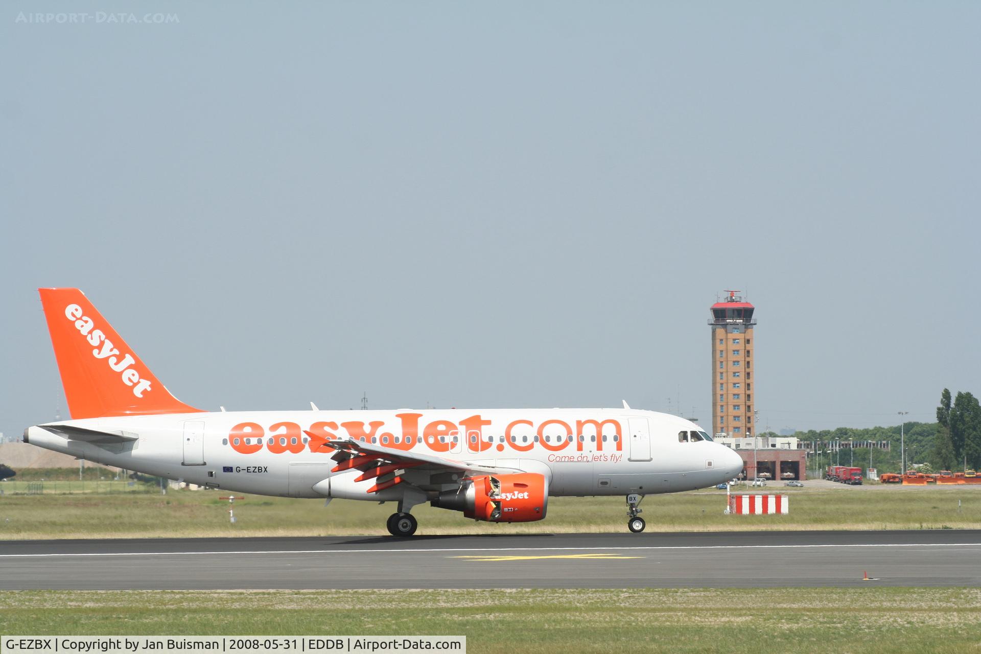 G-EZBX, 2007 Airbus A319-111 C/N 3137, easyJet