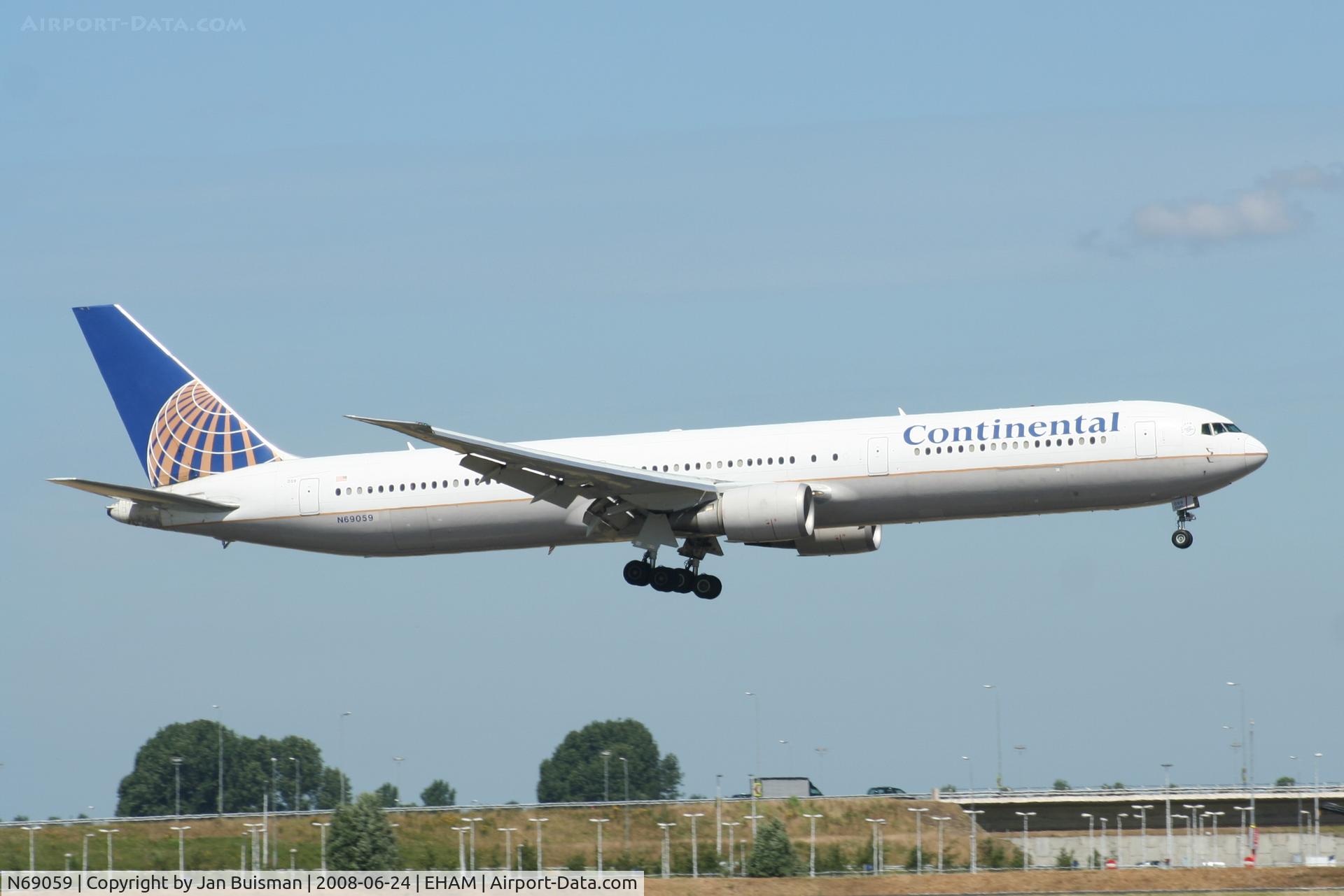 N69059, 2002 Boeing 767-424/ER C/N 29454, Continental