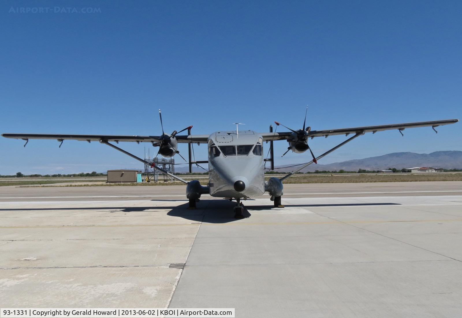 93-1331, 1990 Short C-23C Sherpa C/N SH.3415, Problem with right main gear.