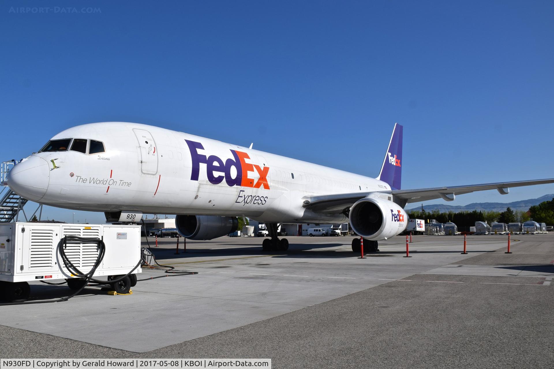 N930FD, Boeing 757-2YO C/N 25240, parked on the Fed Ex ramp.
