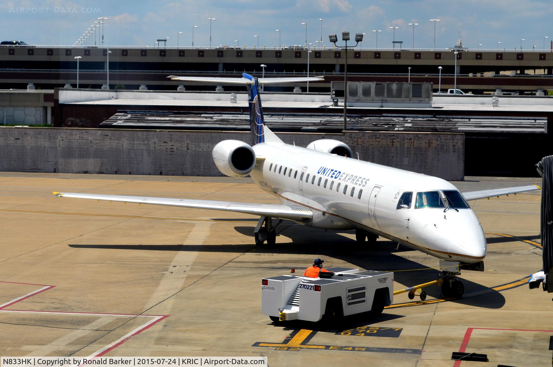 N833HK, 2000 Embraer ERJ-145LR (EMB-145LR) C/N 145240, Push back Richmond