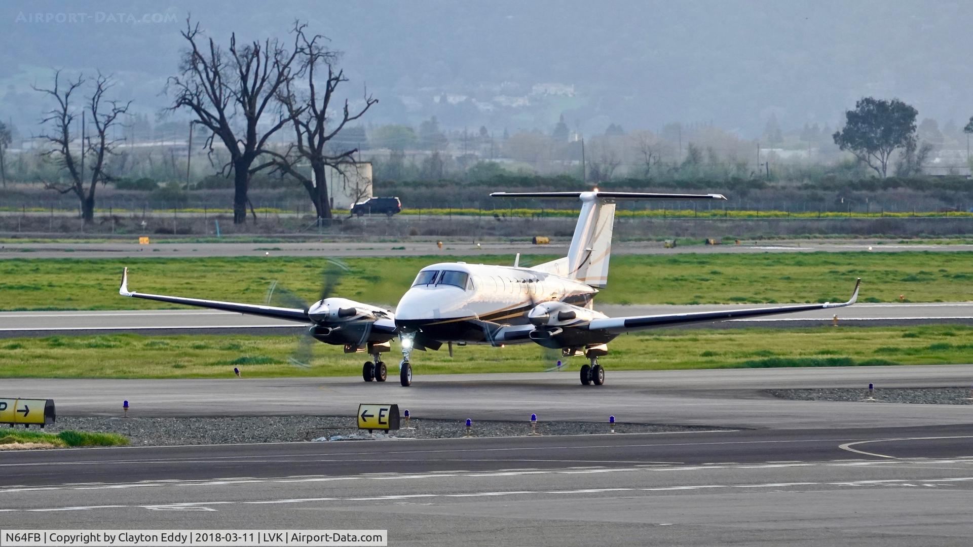N64FB, 2000 Raytheon Aircraft Company B300 C/N FL-308, Livermore Airport California 2018.