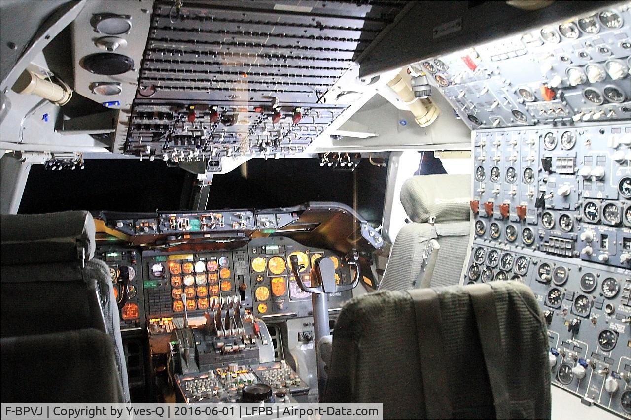 F-BPVJ, 1972 Boeing 747-128 C/N 20541, Cockpit of Boeing 747-128, Air & Space Museum Paris-Le Bourget (LFPB)