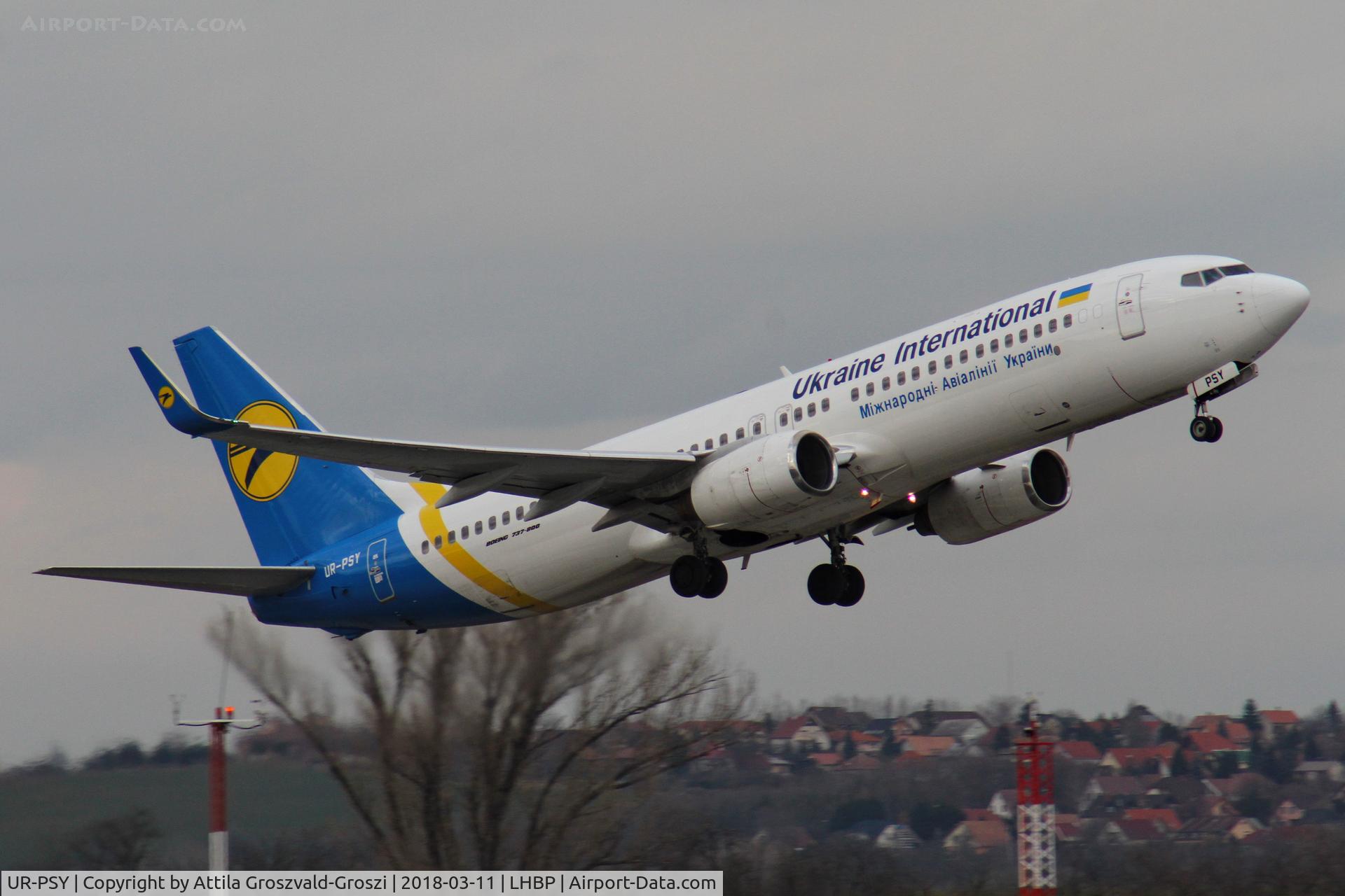 UR-PSY, 2006 Boeing 737-8EH C/N 34281, Budapest Ferihegy International Airport, Hungary