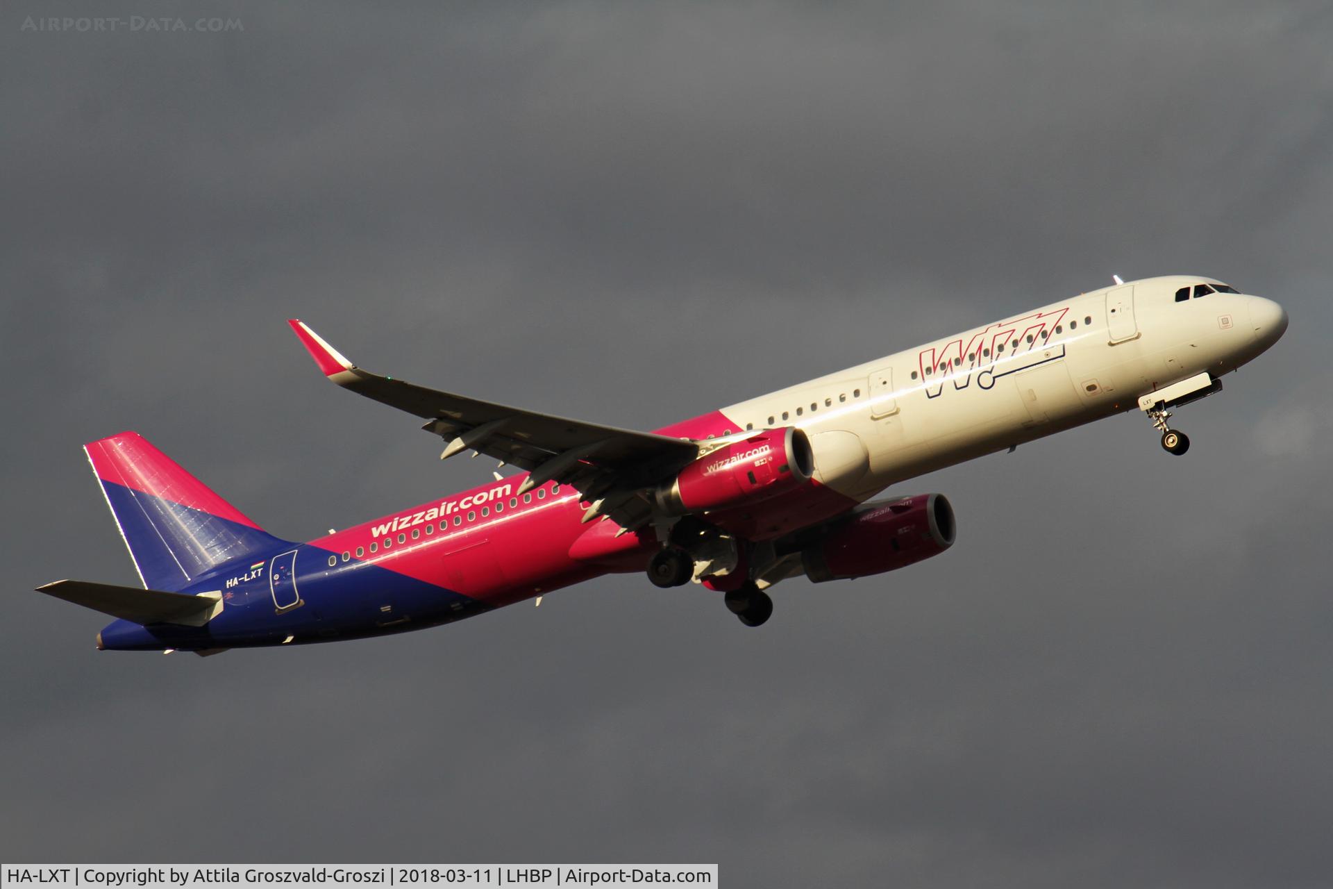 HA-LXT, 2017 Airbus A321-231 C/N 7706, Budapest Ferihegy International Airport, Hungary