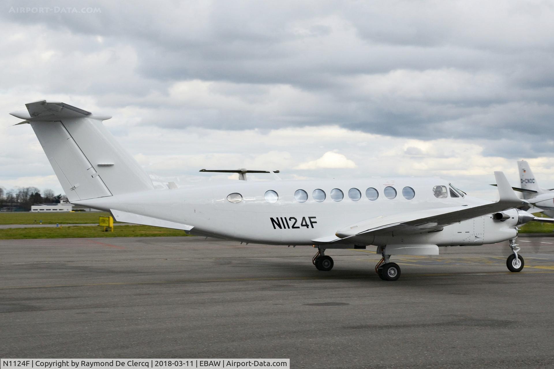 N1124F, 2018 Beechcraft B300 King Air 350i C/N FL-1124, Brand new King Air arrived at Antwerp Airport.