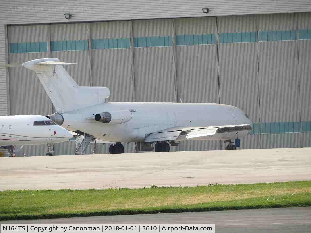 N164TS, 1975 Boeing 727-227 C/N 21119, Parked