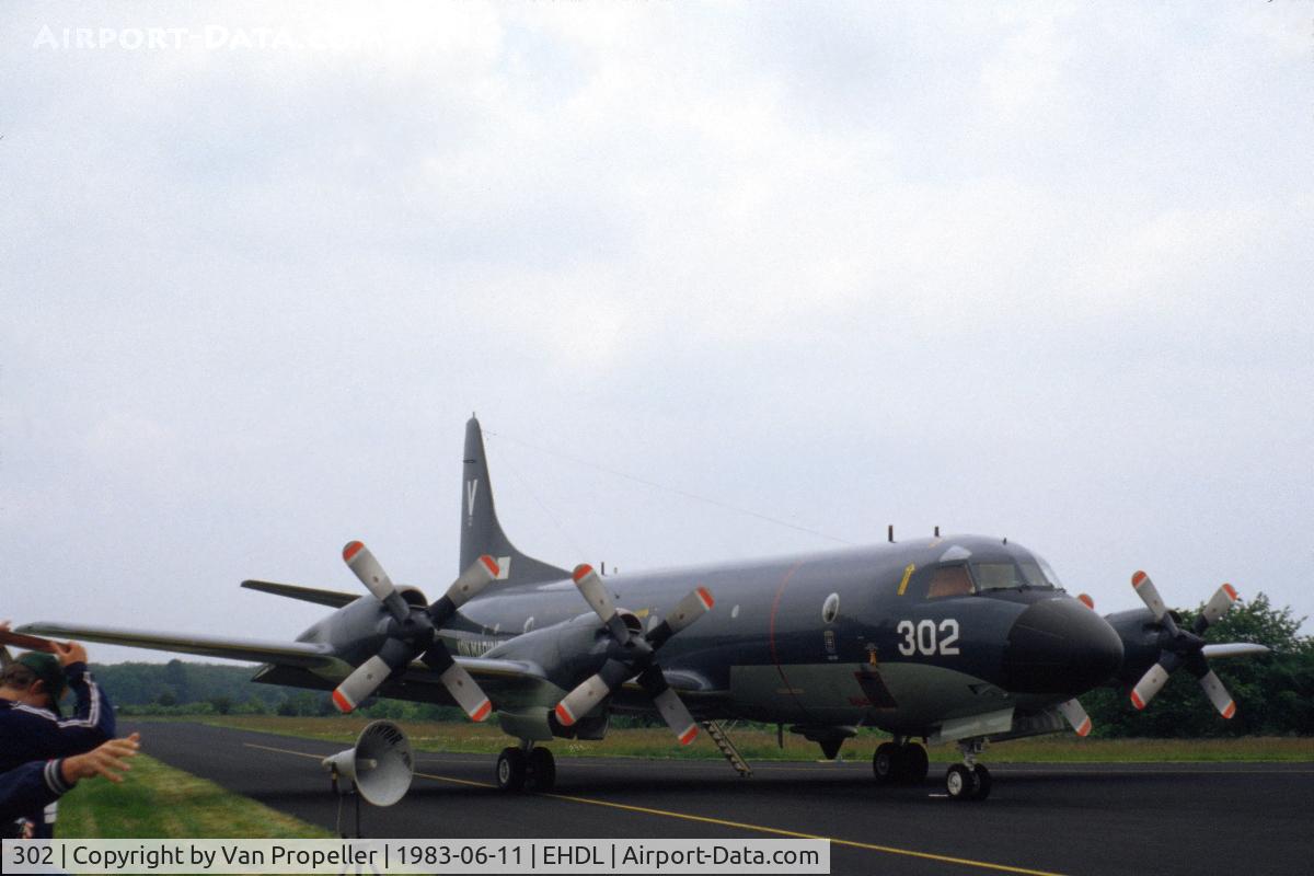 302, Lockheed P-3C Orion C/N 285E-5741, Marineluchtvaartdienst (MLD Netherlands Naval Aviation) Lockheed P-3C Orion at Deelen Air Base Open Day 1983