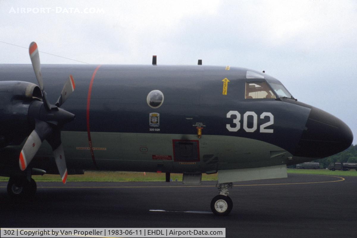 302, Lockheed P-3C Orion C/N 285E-5741, Nose of Marineluchtvaartdienst (MLD Netherlands Naval Aviation) Lockheed P-3C Orion at Deelen Air Base Open Day 1983