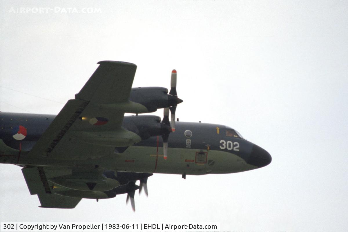 302, Lockheed P-3C Orion C/N 285E-5741, Marineluchtvaartdienst (MLD Netherlands Naval Aviation) Lockheed P-3C Orion display at Deelen Air Base Open Day 1983
