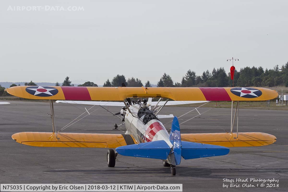 N75035, 1942 Boeing B75N1 C/N 75-6561, Stearman at the Tacoma Narrows Airport.
