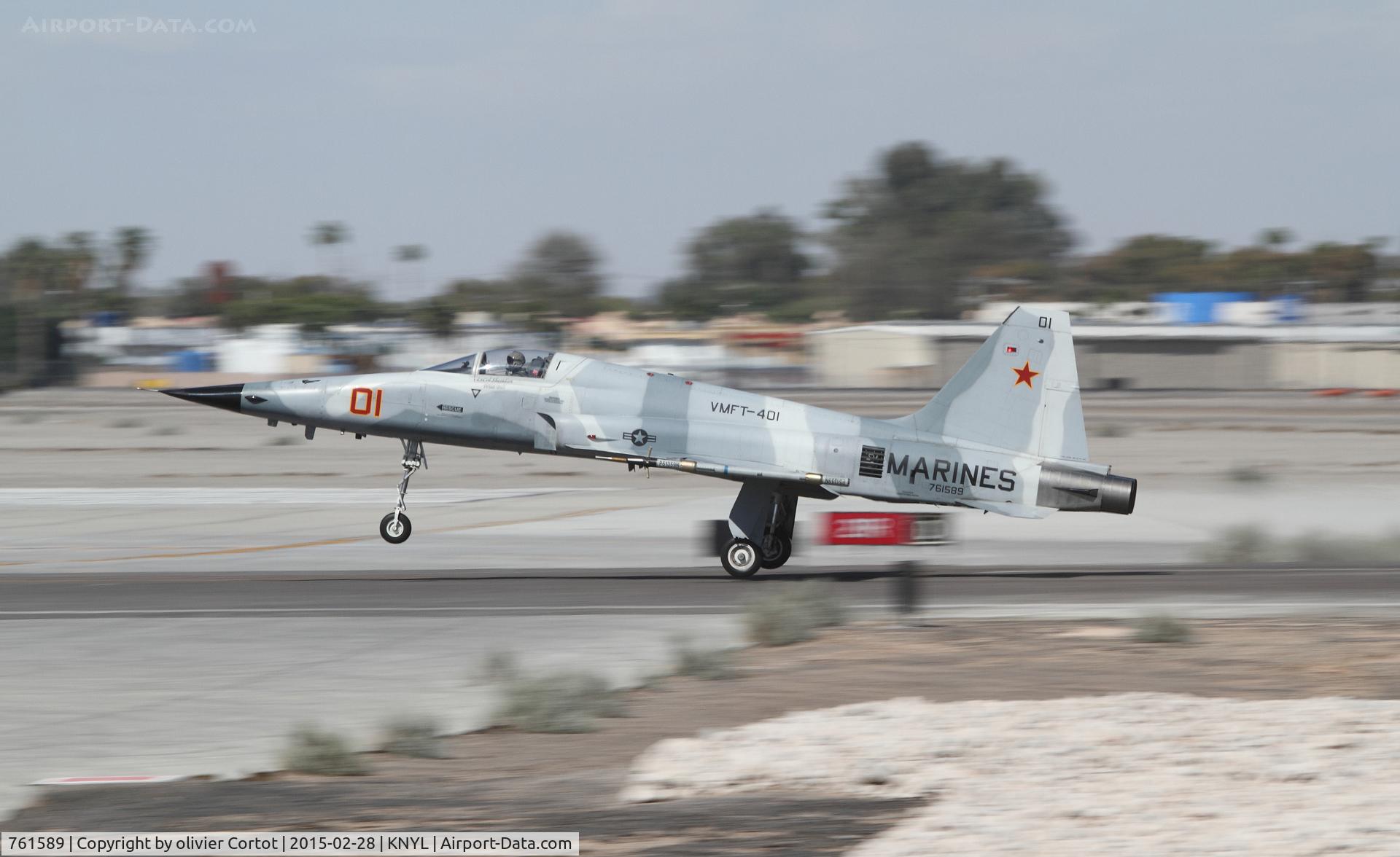761589, 1976 Northrop F-5N Tiger II C/N L.1064, taking off