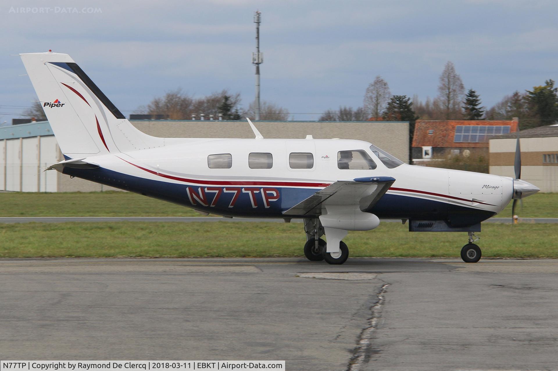 N77TP, 2013 Piper PA-46-350P Malibu Mirage Malibu Mirage C/N 4636575, Taxiing at Wevelgem.