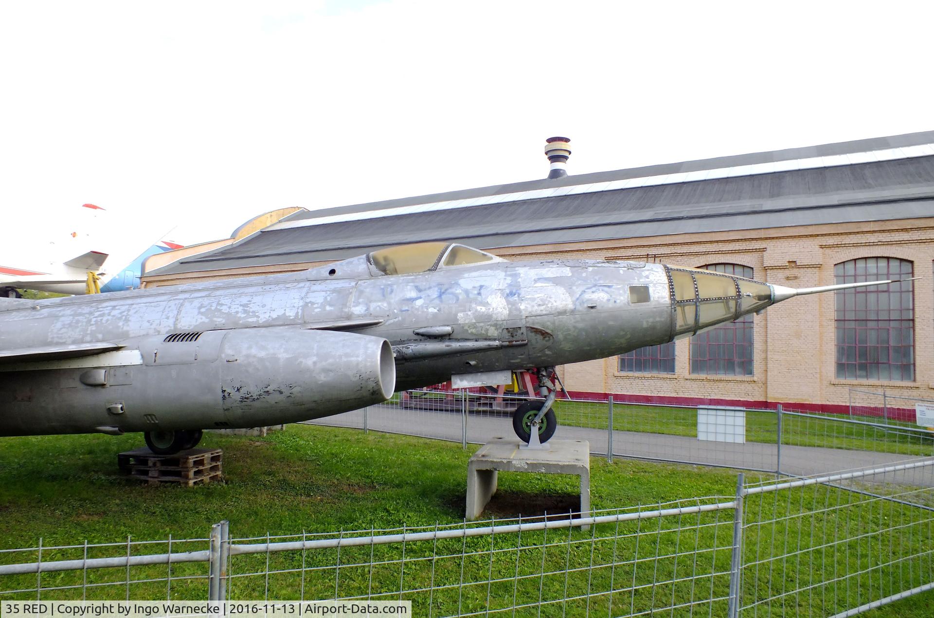 35 RED, Yakovlev Yak-27R C/N 0214, Yakovlev Yak-27R MANGROVE at the Technik-Museum, Speyer