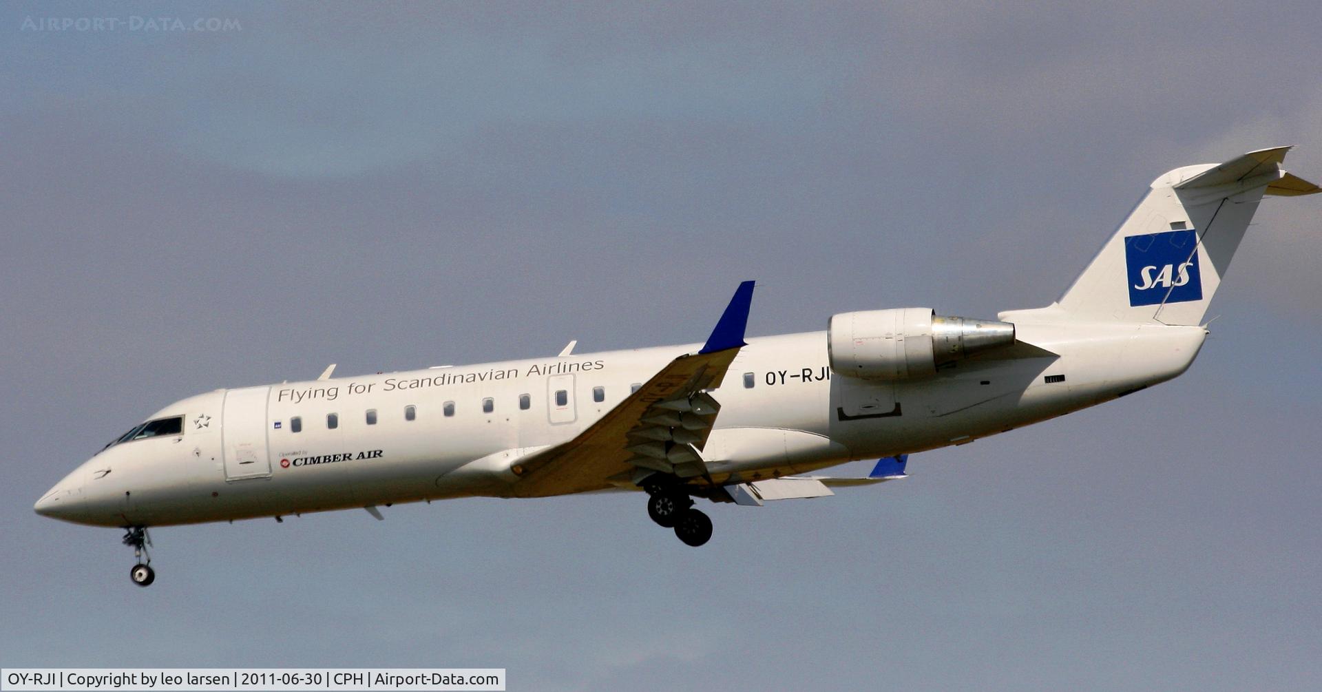 OY-RJI, 1995 Canadair CRJ-100LR (CL-600-2B19) C/N 7093, Copenhagen 30.6.2011