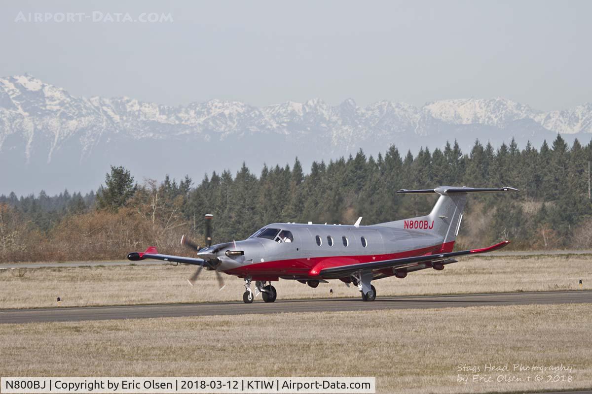 N800BJ, 2017 Pilatus PC-12/47E C/N 1678, Pilatus taxing back after returning to KTIW.