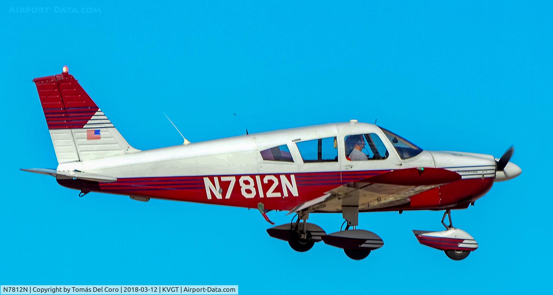 N7812N, 1968 Piper PA-28-180 C/N 28-5264, N7812N 1968 Piper Cherokee PA-28-180 s/n  28-5264 
North Las Vegas Airport (IATA: VGT, ICAO: KVGT, FAA LID: VGT) March 12, 2018
Photo: Tomás Del Coro