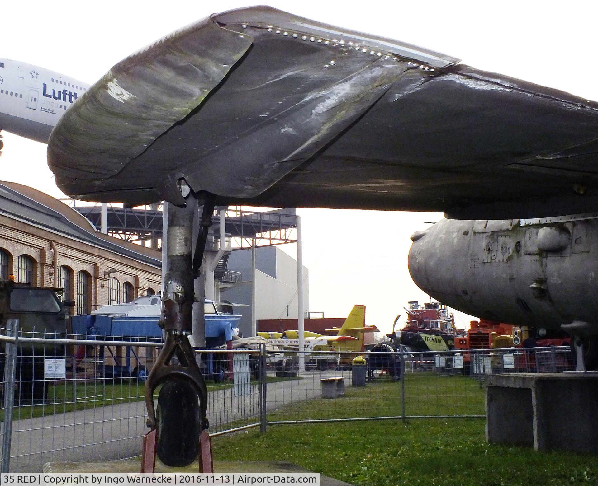 35 RED, Yakovlev Yak-27R C/N 0214, Yakovlev Yak-27R MANGROVE at the Technik-Museum, Speyer