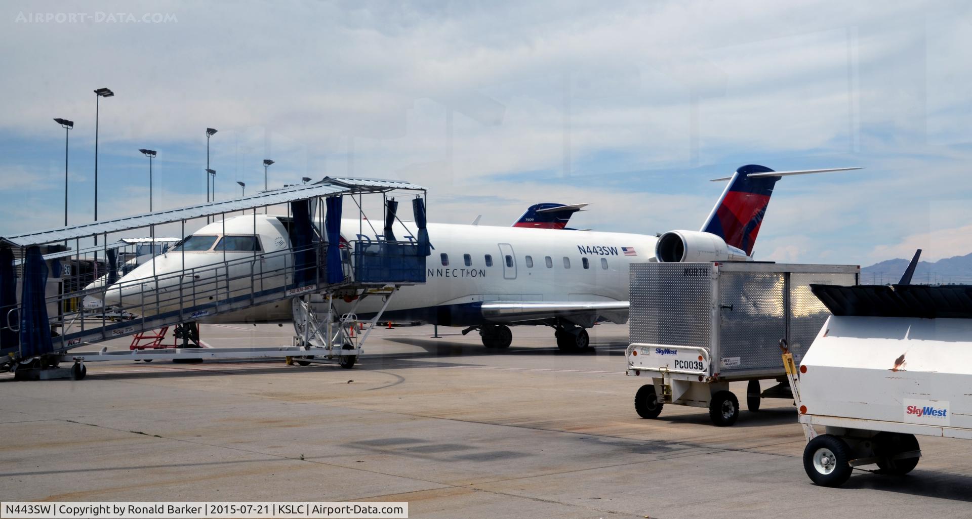 N443SW, 2002 Bombardier CRJ-200LR (CL-600-2B19) C/N 7638, At the gate SLC