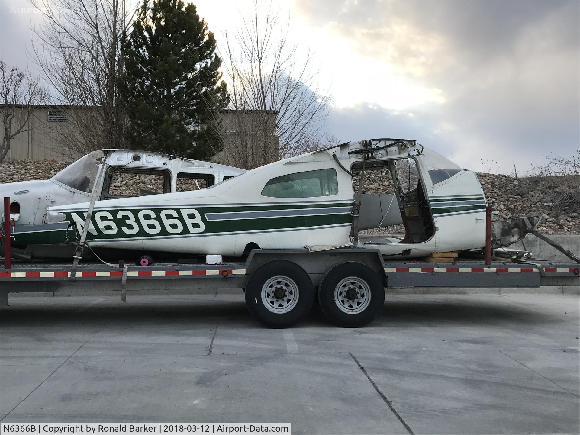 N6366B, 1978 Cessna T210M Turbo Centurion C/N 21062751, Aircraft on truck Pueblo