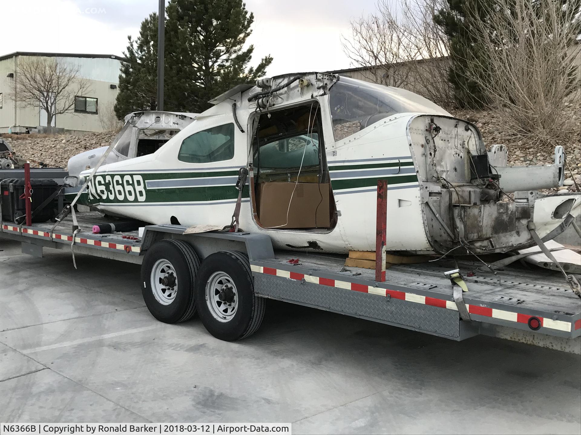 N6366B, 1978 Cessna T210M Turbo Centurion C/N 21062751, Aircraft on truck Pueblo