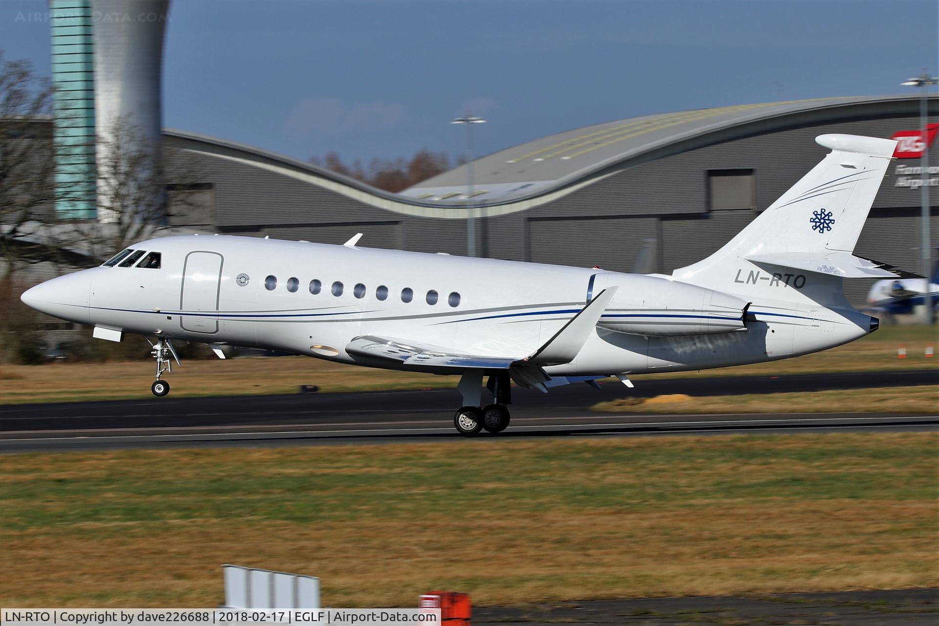 LN-RTO, 2017 Dassault Falcon 2000LX C/N 334, Reitangruppen Falcon 2000LX LN_RTO touching down on 24 at Farnborough - FAB