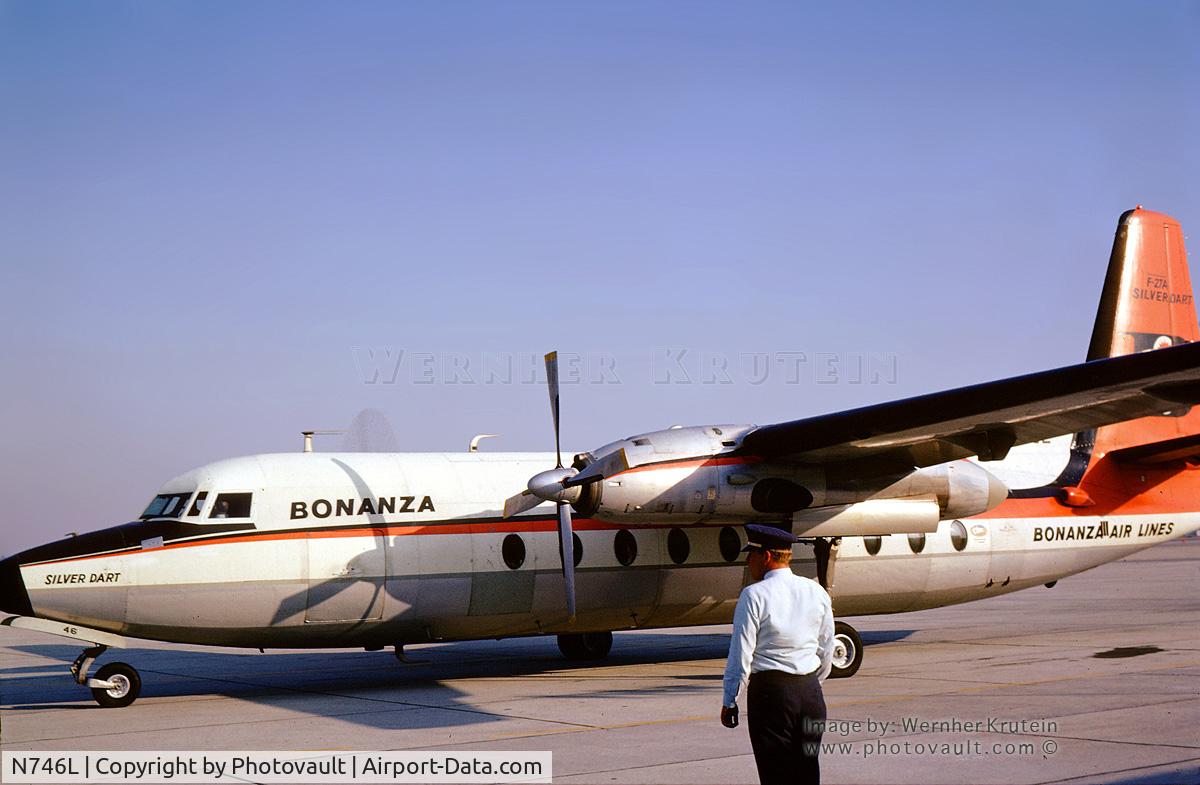 N746L, 1959 Fairchild F-27A C/N 37, Engine start up!