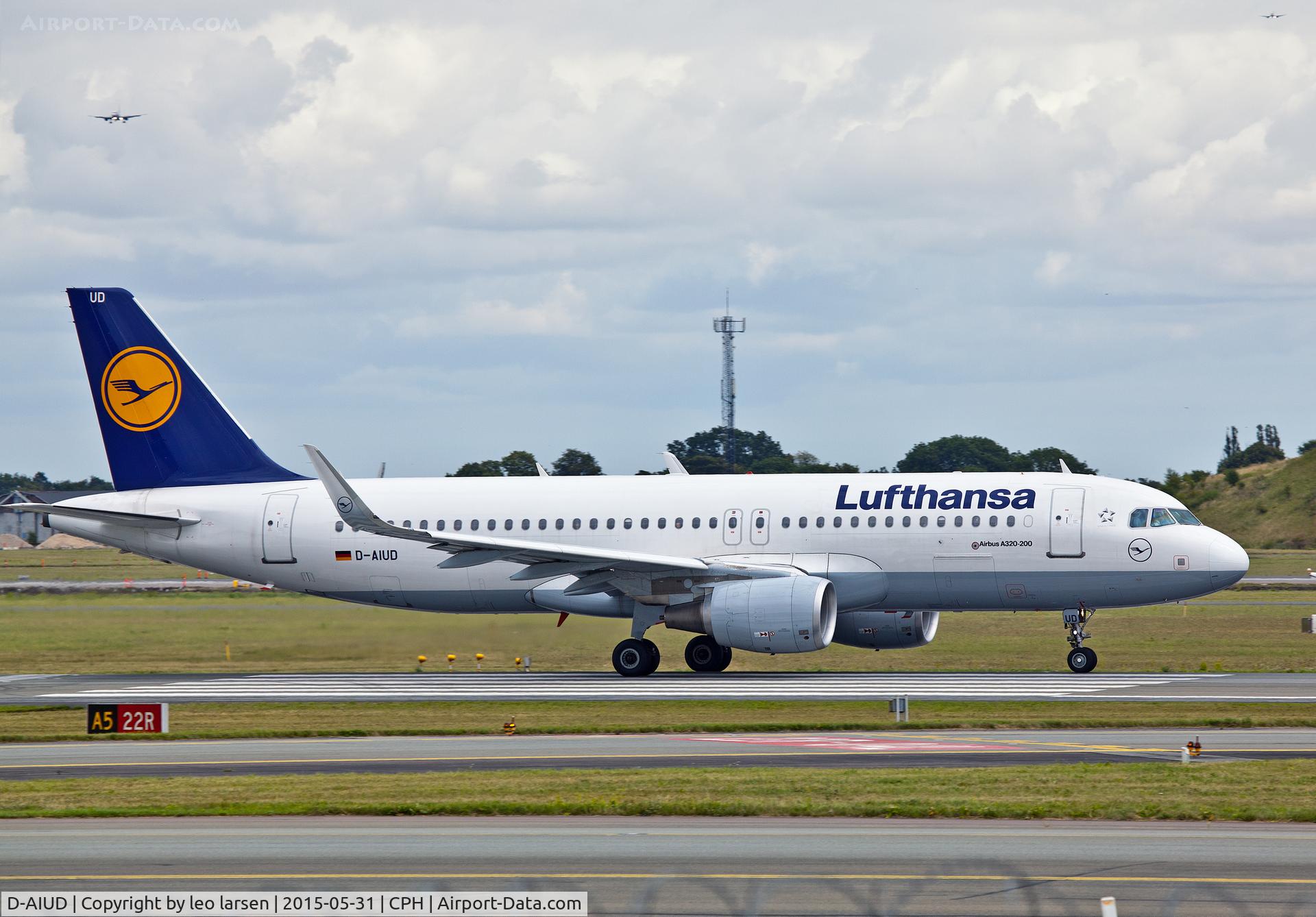 D-AIUD, 2014 Airbus A320-214 C/N 6033, Copenhagen 31.5.2015