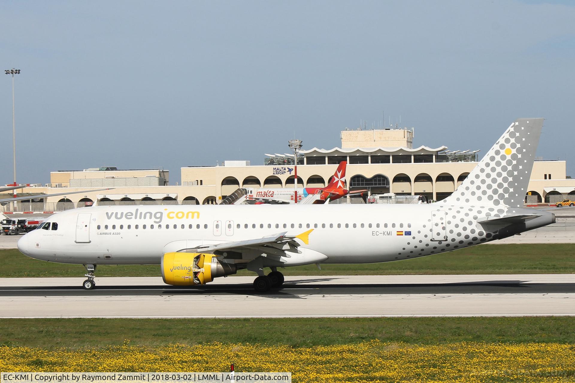 EC-KMI, 2008 Airbus A320-216 C/N 3400, A320 EC-KMI Vueling