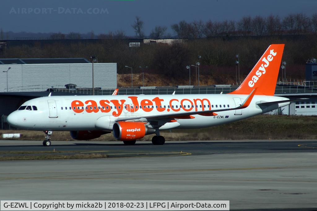 G-EZWL, 2013 Airbus A320-214 C/N 5702, Taxiing