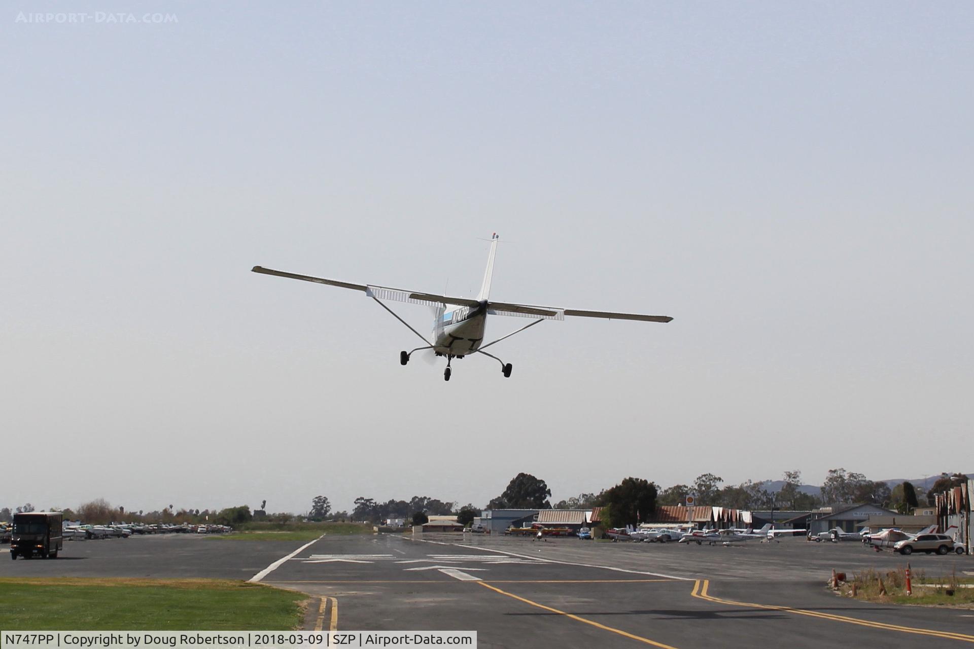 N747PP, 1980 Cessna 182R Skylane C/N R18201587, 1980 Cessna 182R SKYLANE, Continental IO-540-J3C5D 235 Hp, on final Rwy 22