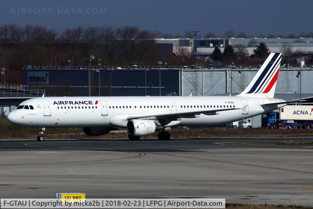 F-GTAU, 2009 Airbus A321-212 C/N 3814, Taxiing