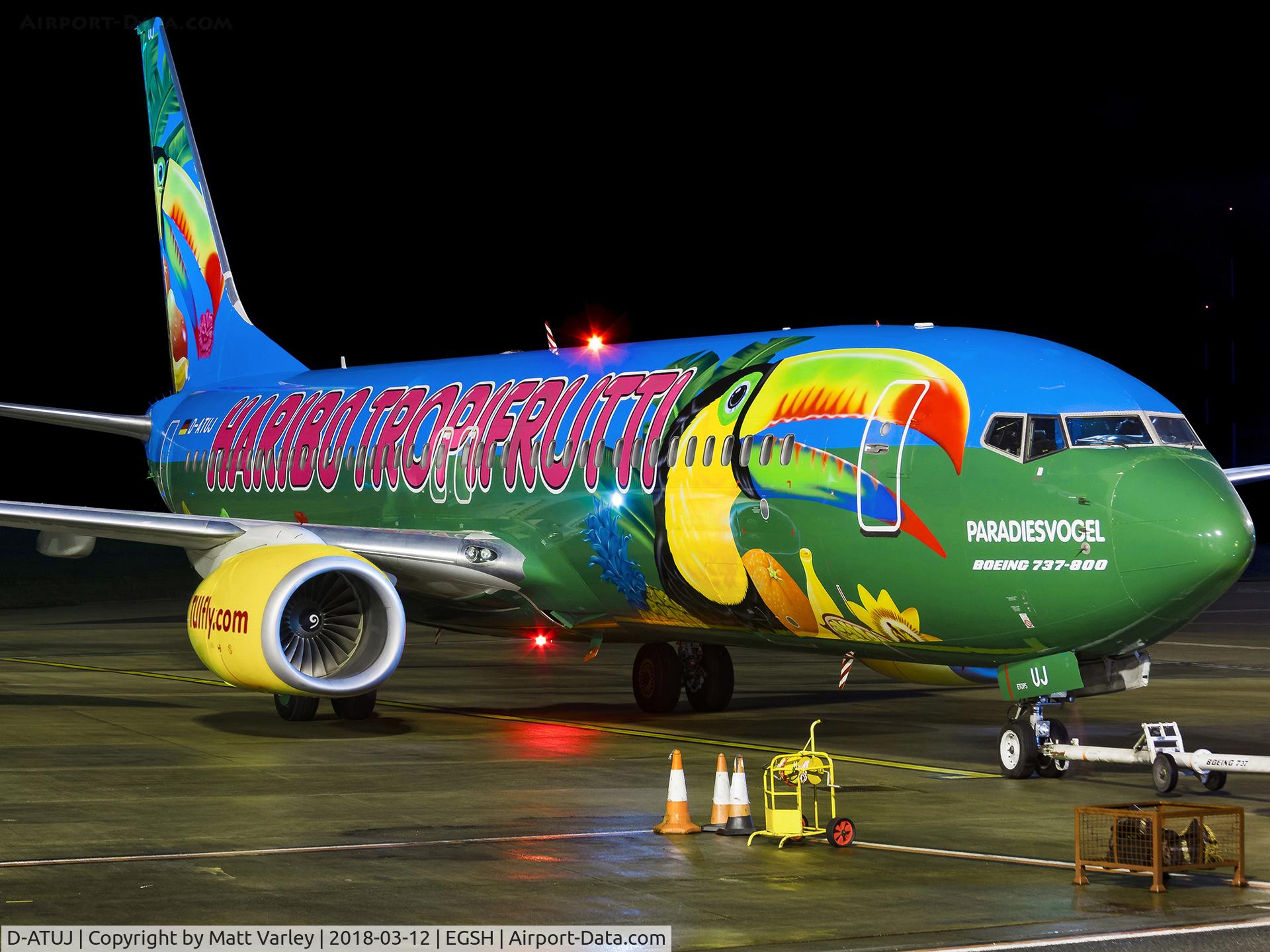 D-ATUJ, 2012 Boeing 737-8K5 C/N 39923, Sat on stand 6....