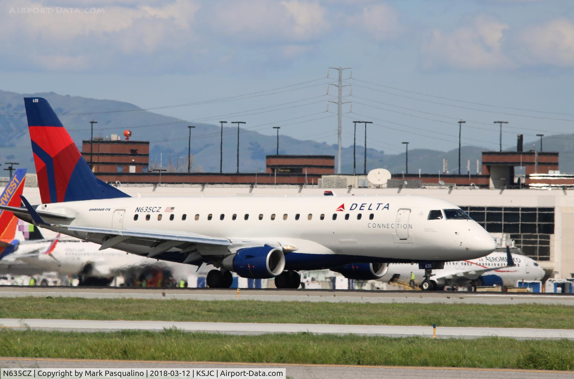 N635CZ, 2008 Embraer 175LR (ERJ-170-200LR) C/N 17000252, ERJ 170-200 LR