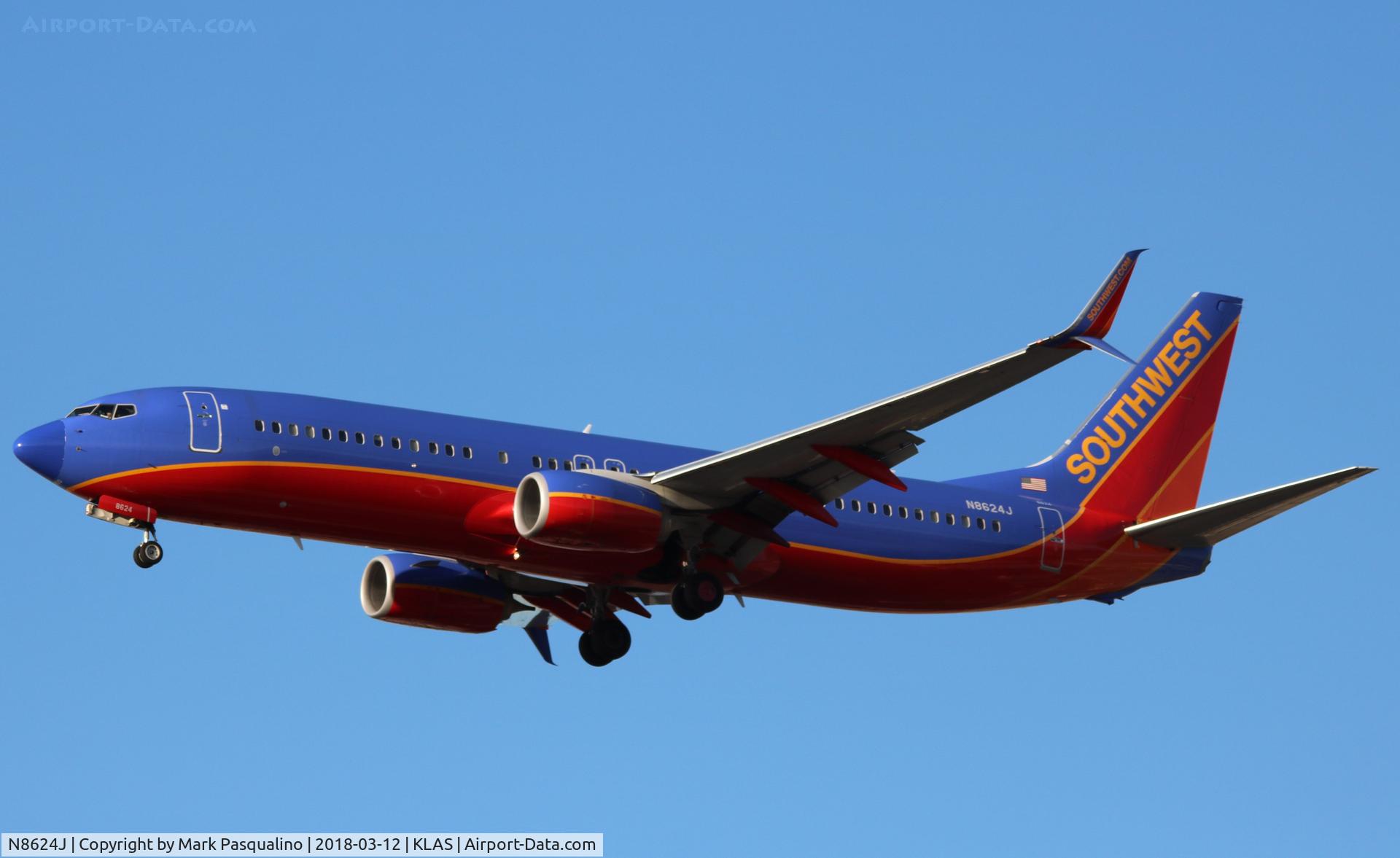 N8624J, 2014 Boeing 737-8H4 C/N 37004, Boeing 737-800