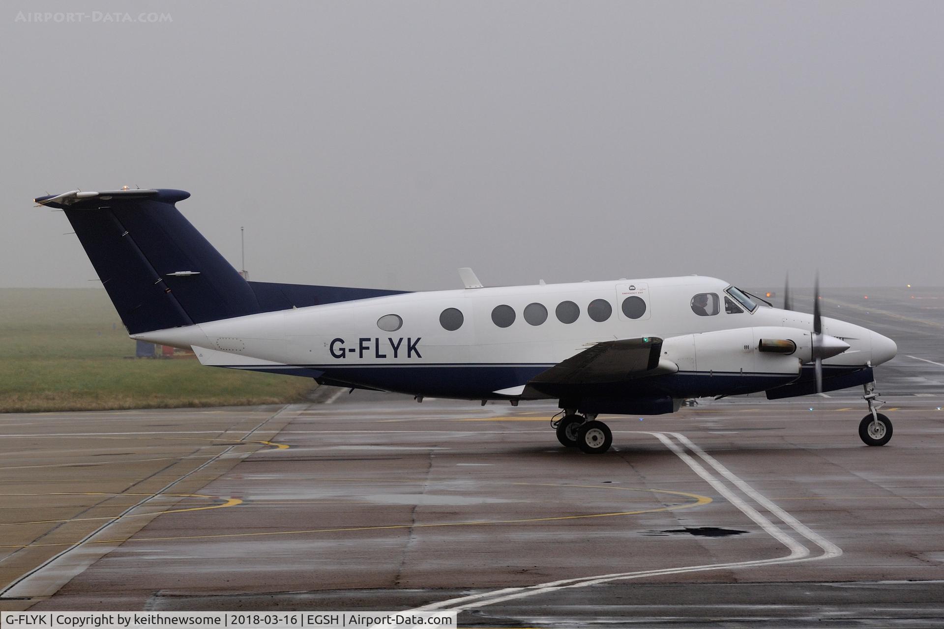 G-FLYK, 1981 Beech B200 King Air King Air C/N BB-921, Nice Visitor leaving for Edinburgh.