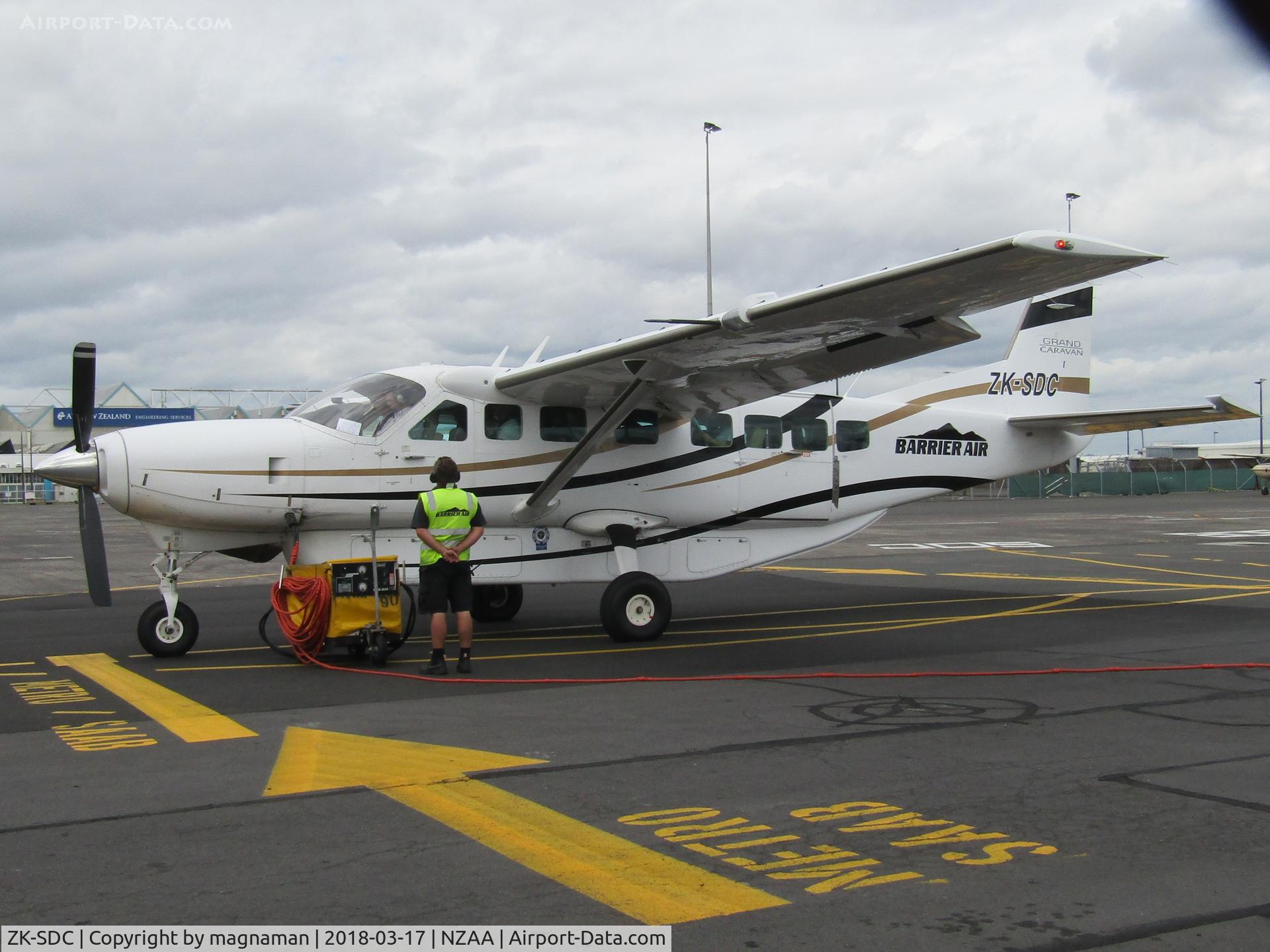 ZK-SDC, 2008 Cessna 208B  Caravan C/N 208-2057, could not quite miss the fence!!