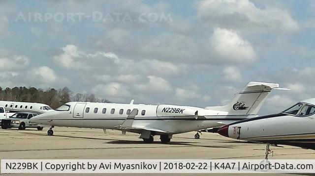 N229BK, 2002 Learjet 45 C/N 198, At Atlanta south reigonal Airport