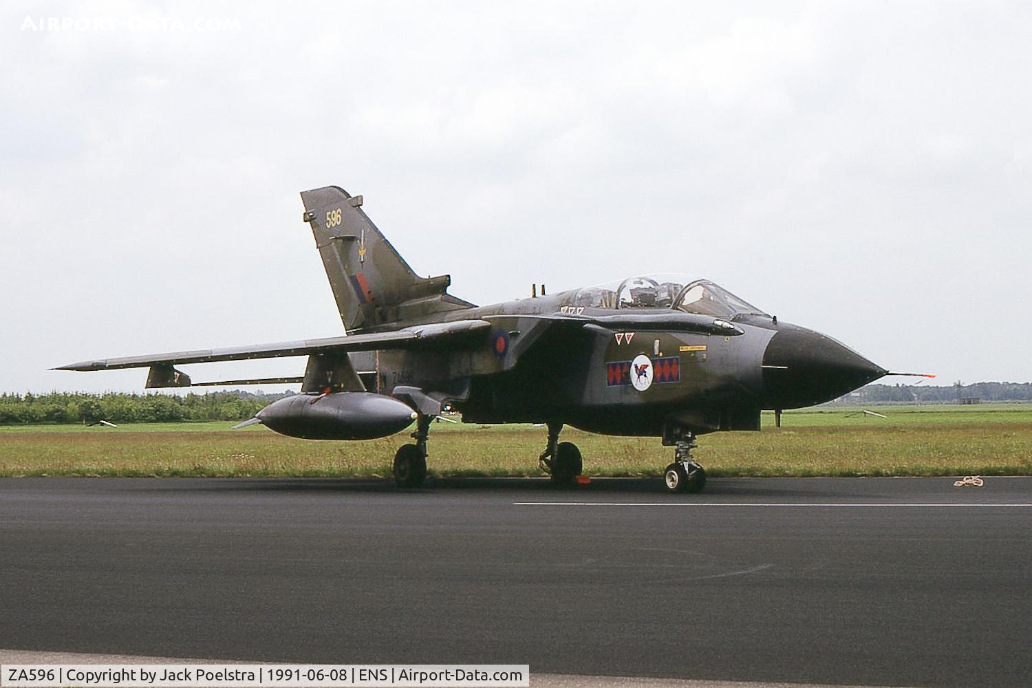 ZA596, 1982 Panavia Tornado GR.1 C/N 113/BS037/3060, ZA596 of TWCU at Enschede-Twente airport