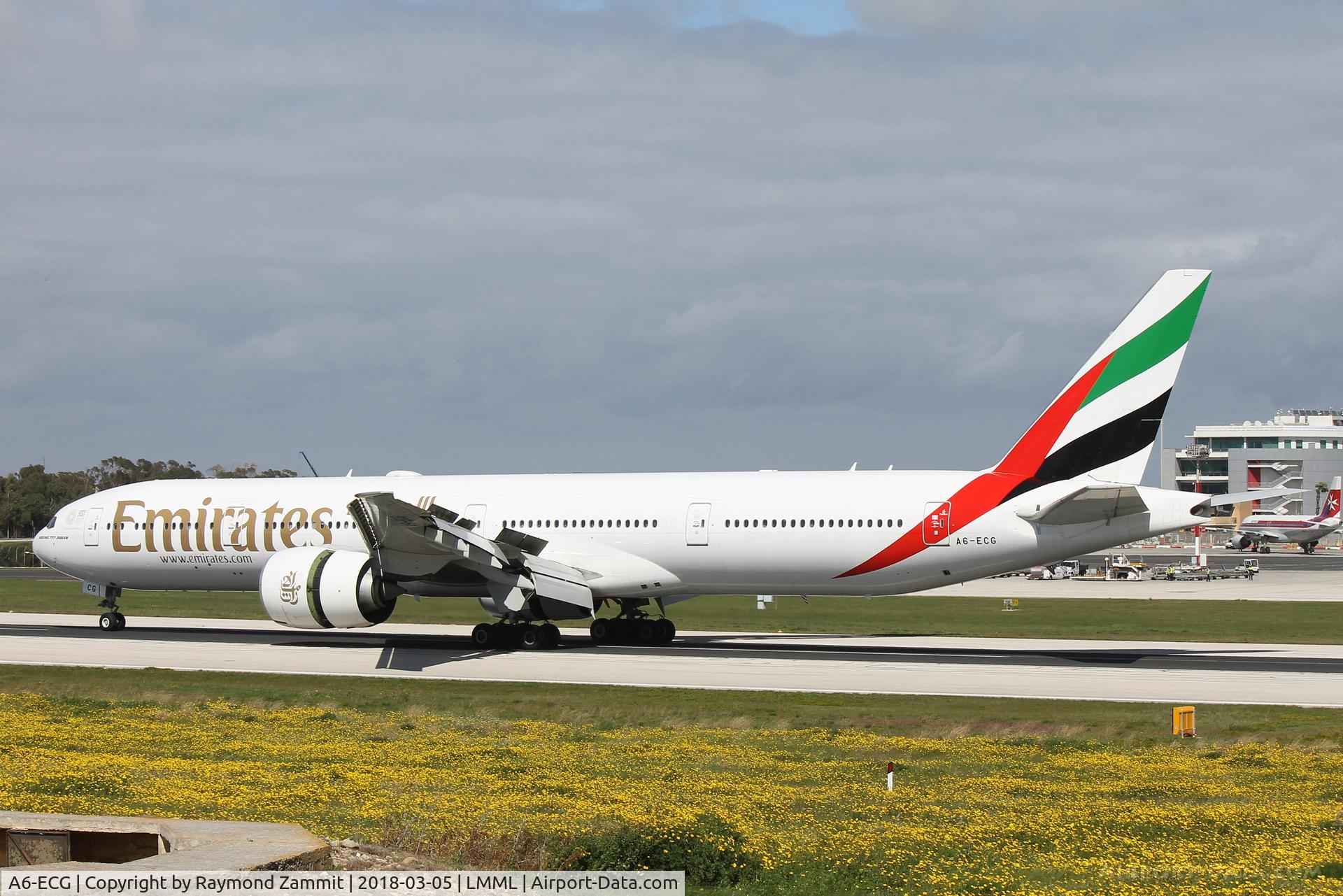 A6-ECG, 2008 Boeing 777-31H/ER C/N 35579, B777 A6-ECG Emirates Airlines