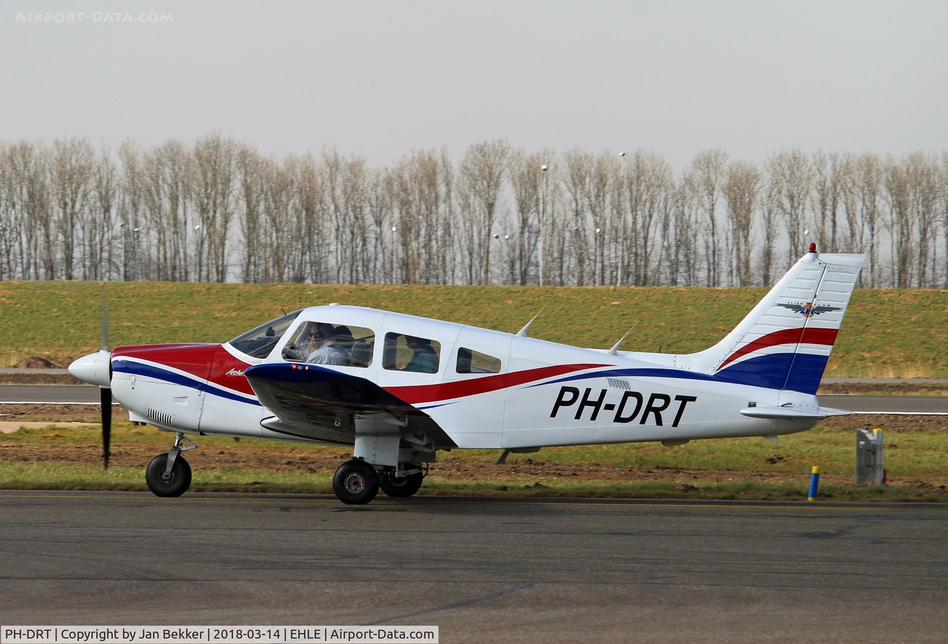 PH-DRT, 1984 Piper PA-28-181 Archer II C/N 28-8490055, Lelystad Airport