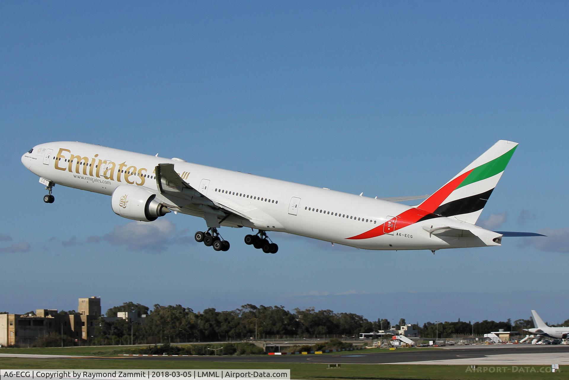 A6-ECG, 2008 Boeing 777-31H/ER C/N 35579, B777 A6-ECG Emirates Airlines