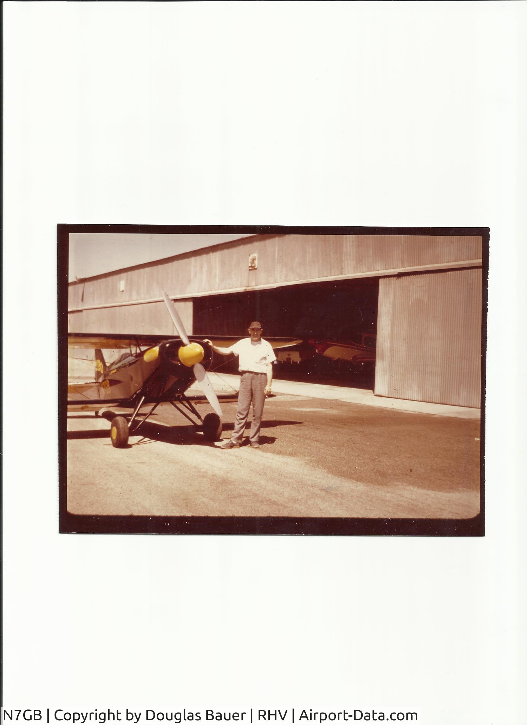 N7GB, 1960 Gee Bee Aero Special C/N 1, Circa 1960.  Gee Bee Aero Special N7GB  on  Reid's Hillview Airport with Richard H Bauer co-owner of  Gee Bee Aero.  The other owner of the company was Herman A Barnick who also flew the Gee Bee Aero Special.