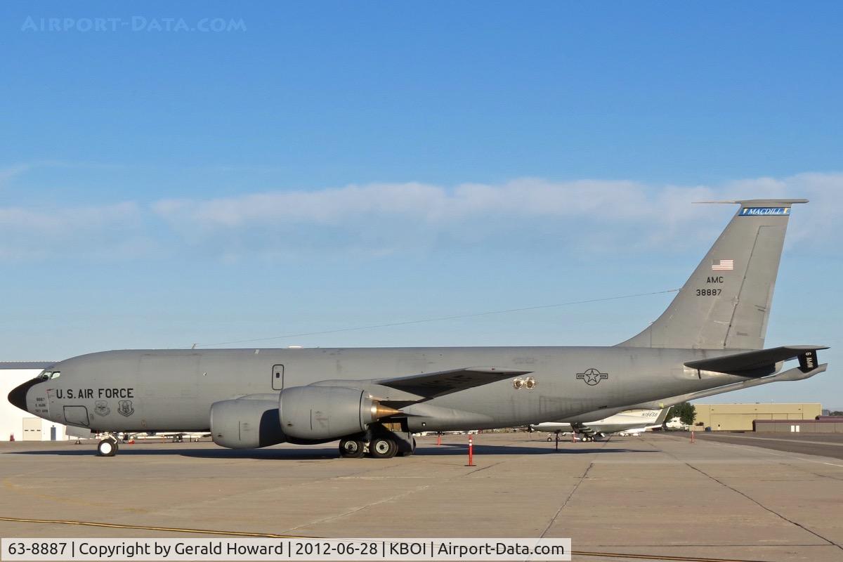63-8887, 1963 Boeing KC-135R Stratotanker C/N 18735, Parked on the south GA ramp.  6th AMW / 927th ARW, MacDill AFB.