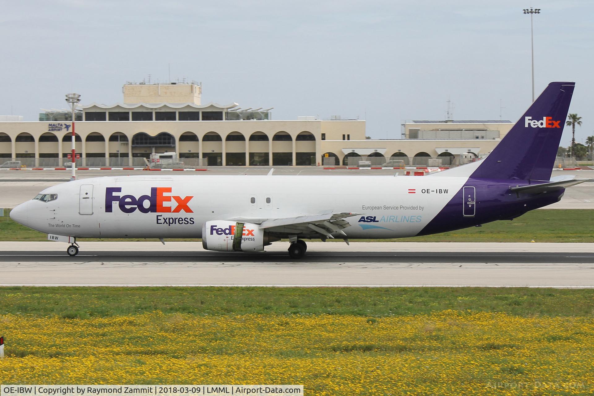 OE-IBW, 1994 Boeing 737-4Q8 C/N 25109, B737-400 OE-IBW Fedex