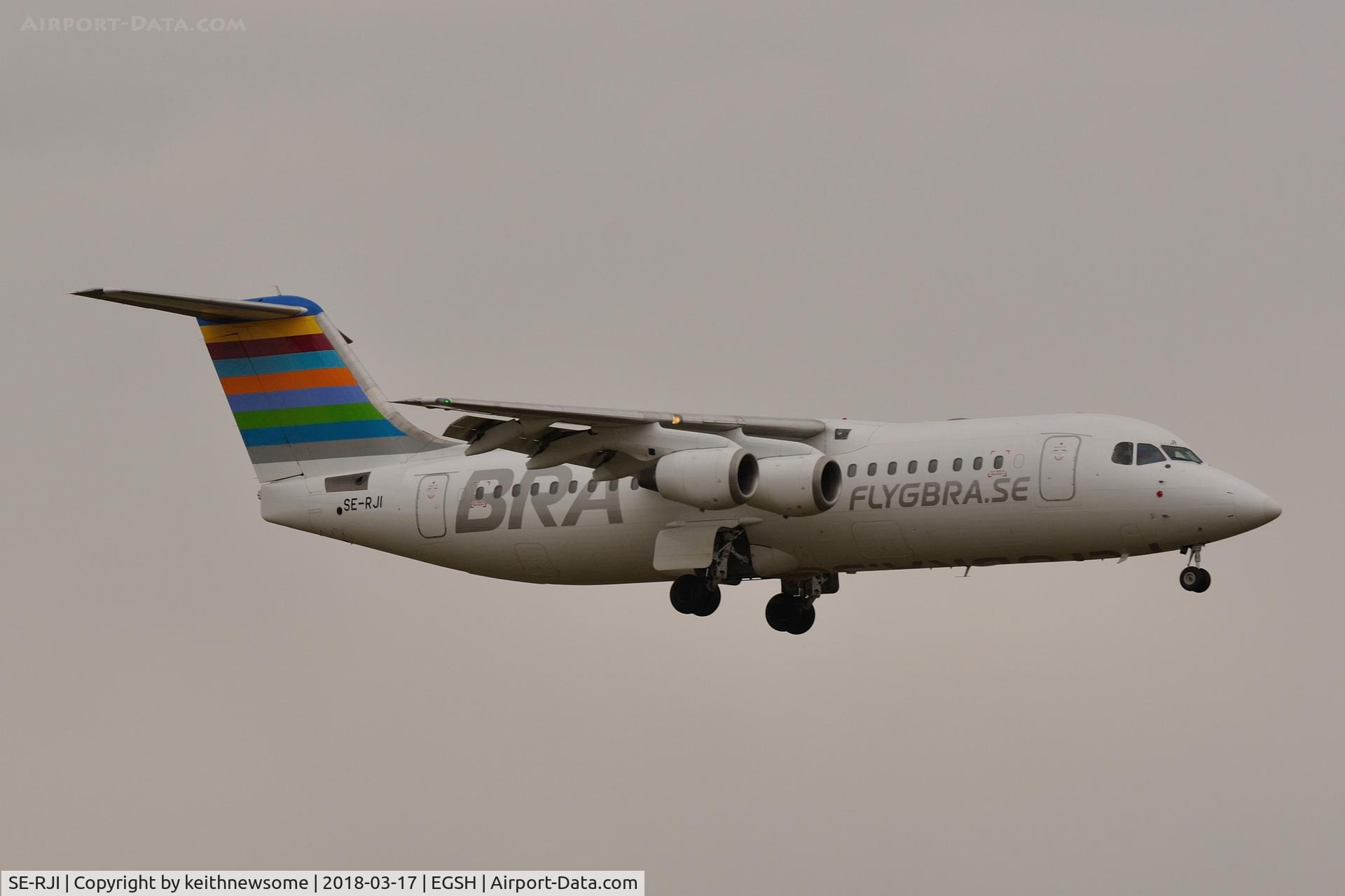 SE-RJI, 1999 British Aerospace Avro 146-RJ100 C/N E3357, Returning from air test.