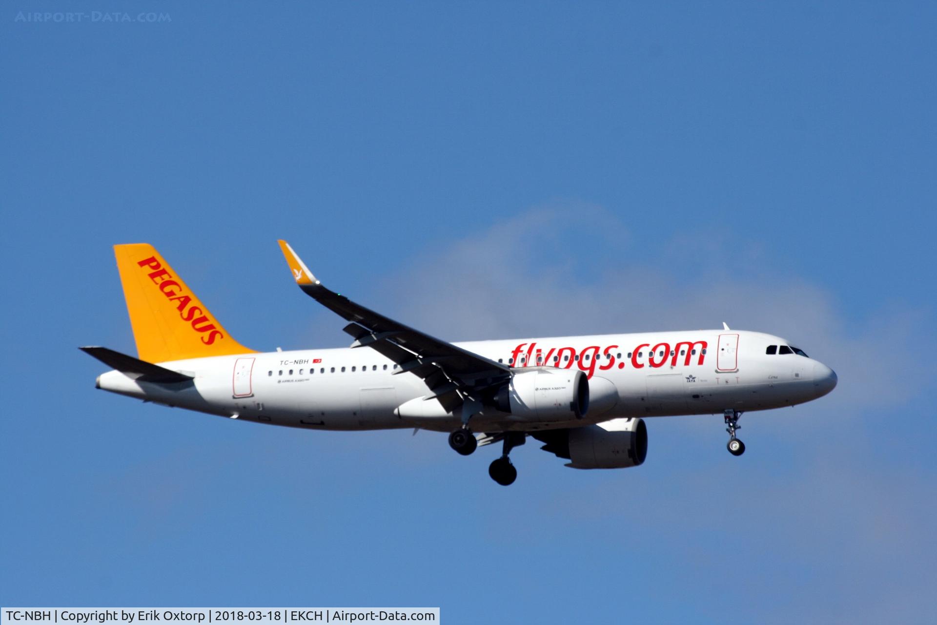 TC-NBH, 2016 Airbus A320-251N C/N 7399, TC-NBH landing rw 04L