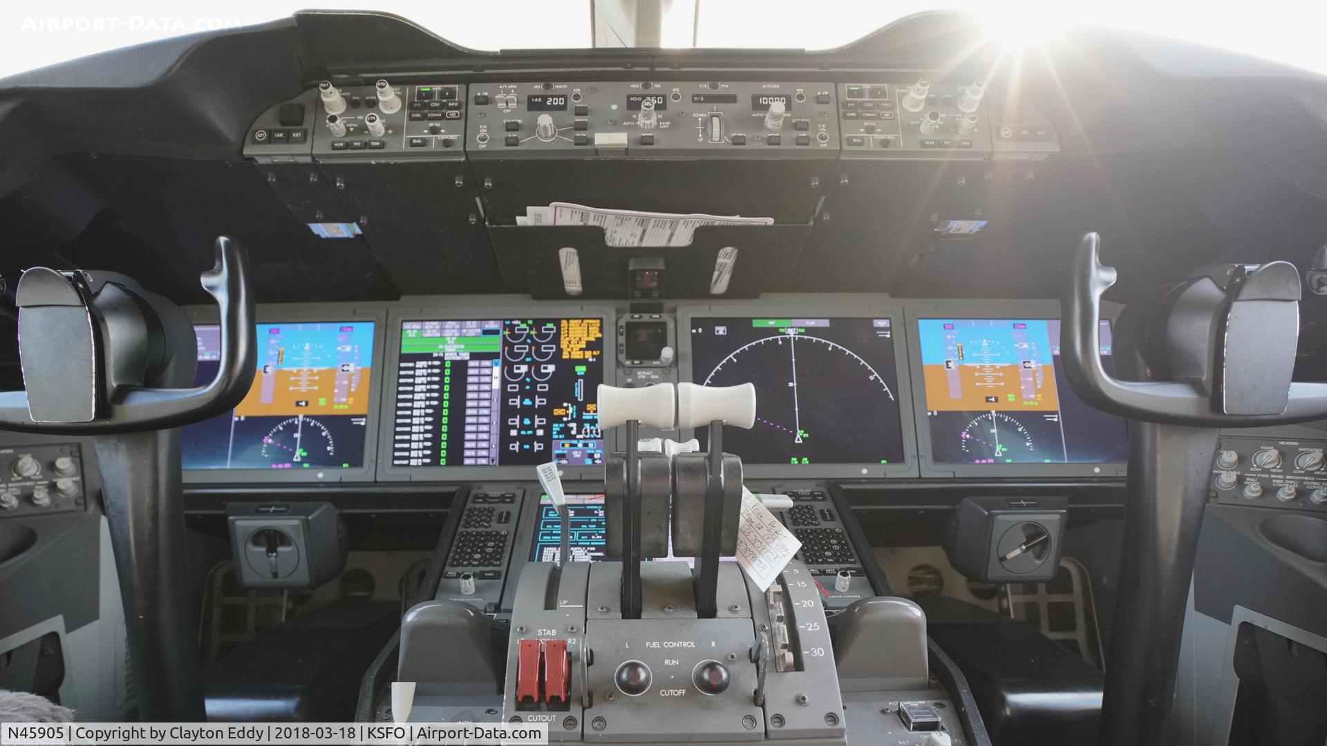 N45905, 2012 Boeing 787-8 Dreamliner Dreamliner C/N 34825, SFO 2018.